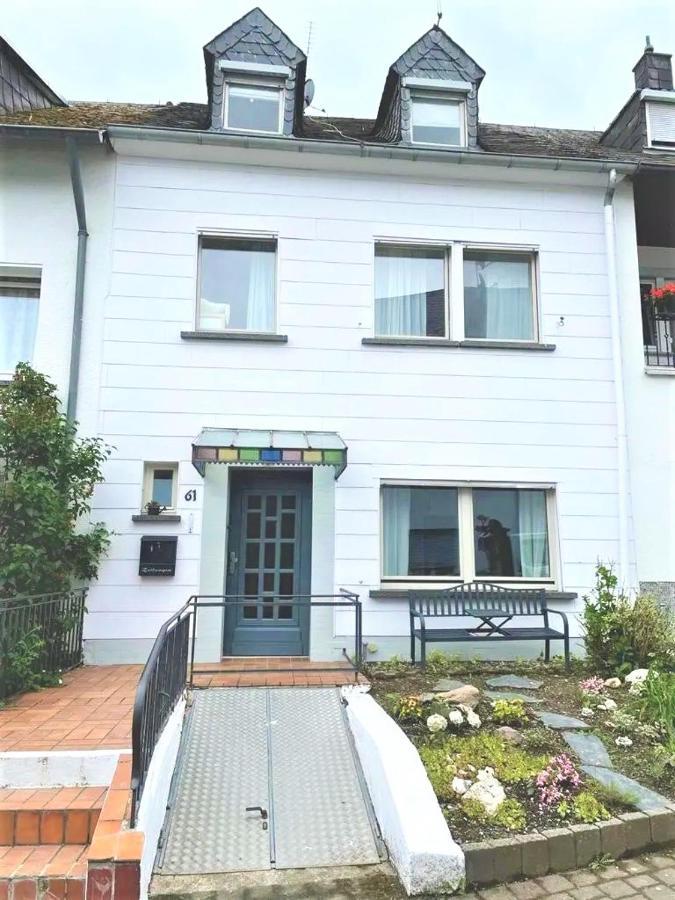 Friends And Family Leiwen Villa ภายนอก รูปภาพ
